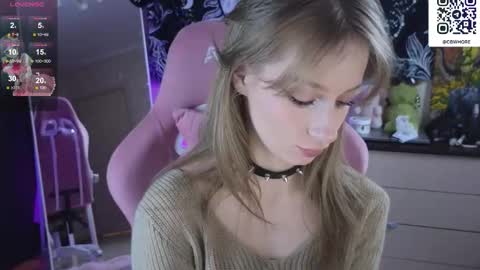 cyyberwhore online show from 4, 3, 2026