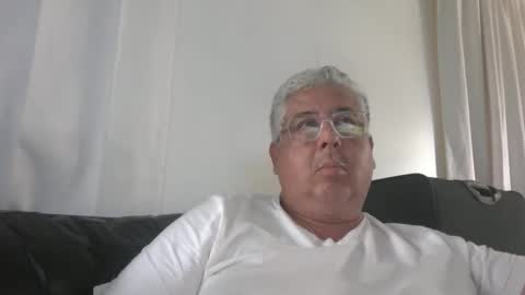Snapshot of czar1974 chatting on 4, 5, 2026 czar1974 online show from 4, 5, 2026