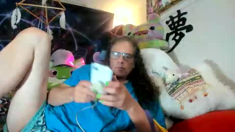 Andrew Thomas online show from 11, 11, 2025