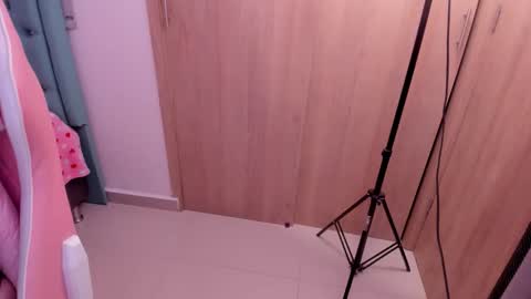 darling online show from 4, 12, 2025