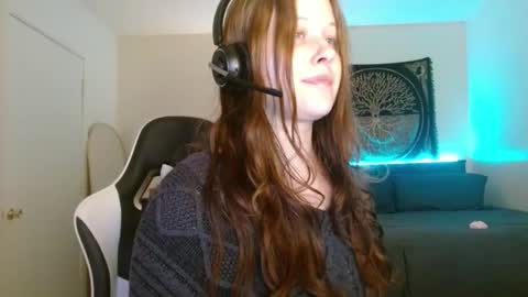 Snapshot of d_a_i_s_y chatting on 10, 3, 2025 Daisy online show from 10, 3, 2025