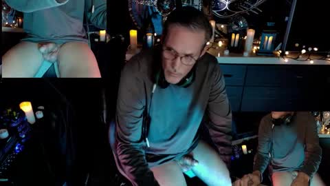 Snapshot of d_j_strokes chatting on 7, 3, 2026 Dave online show from 7, 3, 2026