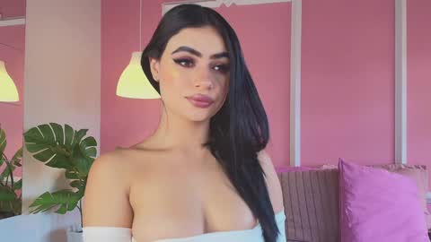 Snapshot of d_kimrouse_h chatting on 13, 12, 2024 Kim online show from 13, 12, 2024