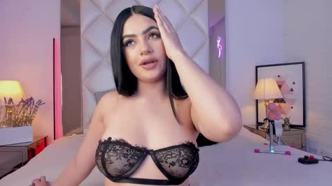 Snapshot of d_kimrouse_h chatting on 10, 1, 2025 Kim online show from 10, 1, 2025