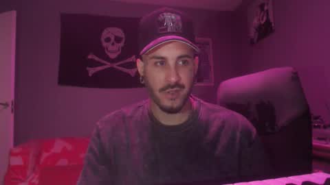 Snapshot of dabirdfree chatting on 4, 11, 2025 Destroyer online show from 4, 11, 2025