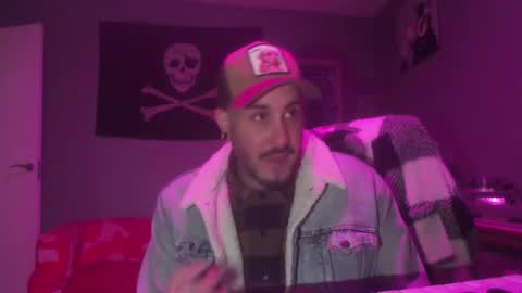 Snapshot of dabirdfree chatting on 19, 11, 2025 Destroyer online show from 19, 11, 2025