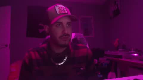 Snapshot of dabirdfree chatting on 23, 11, 2025 Destroyer online show from 23, 11, 2025