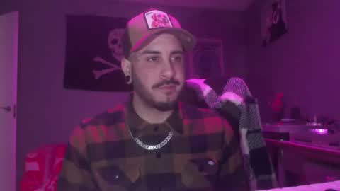 Snapshot of dabirdfree chatting on 30, 11, 2025 Destroyer online show from 30, 11, 2025