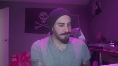 Snapshot of dabirdfree chatting on 3, 3, 2026 Destroyer online show from 3, 3, 2026