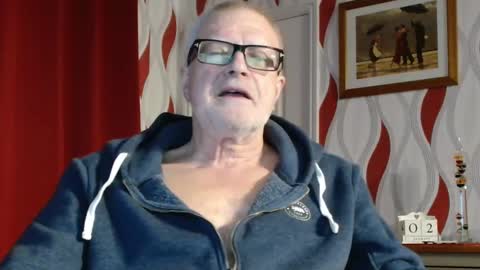 Snapshot of daddiescockforyou chatting on 2, 1, 2025 Brian ... online show from 2, 1, 2025