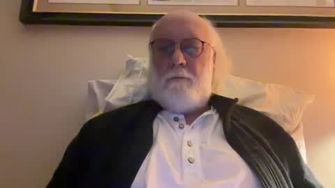 Snapshot of daddy341177 chatting on 13, 2, 2025 daddy341177 online show from 13, 2, 2025