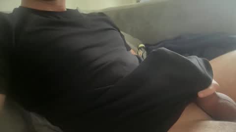 Snapshot of daddy_dick_4u chatting on 2, 4, 2026 daddy_dick_4u online show from 2, 4, 2026