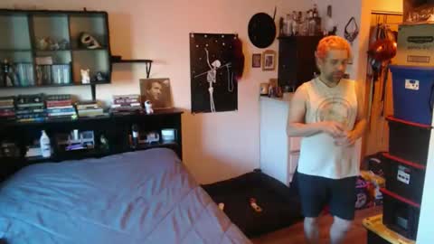 Snapshot of daddy_werewolf chatting on 19, 5, 2026 daddy_werewolf online show from 19, 5, 2026