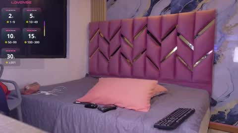 JAZMIN online show from 15, 1, 2026