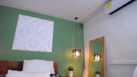 Valen online show from 11, 1, 2025