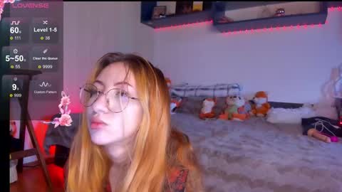 Snapshot of daddyslittleslutfox chatting on 16, 12, 2025 daddyslittleslutfox online show from 16, 12, 2025