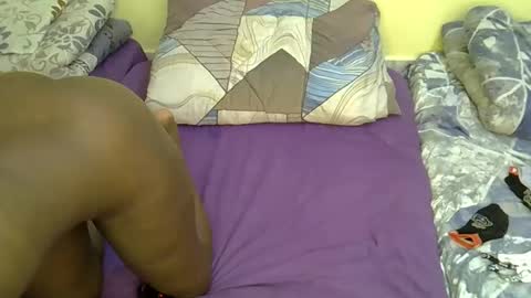 Snapshot of daddyslove_ chatting on 15, 12, 2025 Daddys love online show from 15, 12, 2025