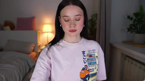 Daddys Trouble online show from 4, 2, 2025