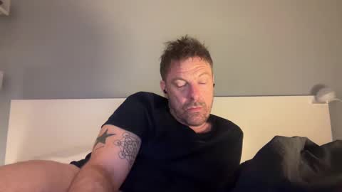 daddyswede23 online show from 11, 1, 2025