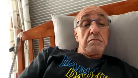 Snapshot of daddyweis chatting on 16, 10, 2025 daddyweis online show from 16, 10, 2025