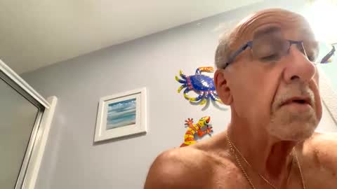 Snapshot of daddyweis chatting on 24, 5, 2026 daddyweis online show from 24, 5, 2026