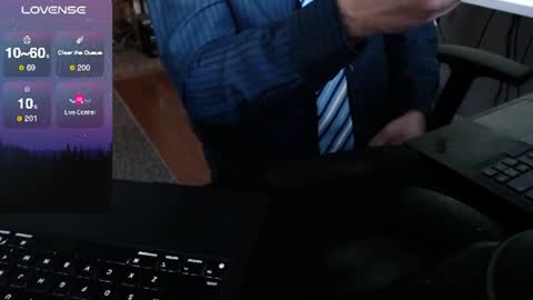 Snapshot of dadssecret69 chatting on 5, 8, 2026 DadsSecret online show from 5, 8, 2026