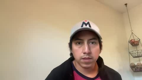 Snapshot of dadwithasecret chatting on 27, 10, 2025 dadwithasecret online show from 27, 10, 2025
