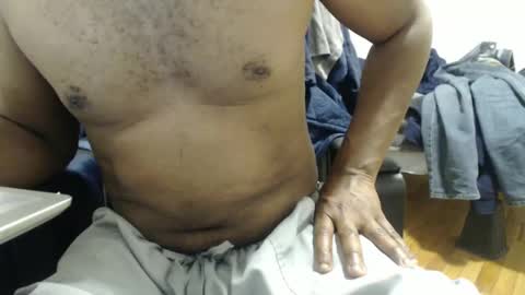 daffyduck71 online show from 8, 2, 2025