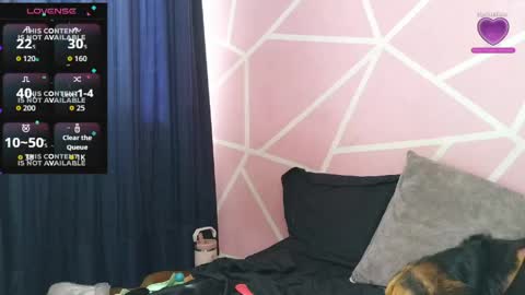 dafna lorens  online show from 22, 4, 2026