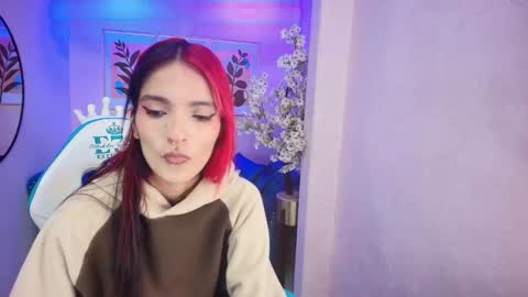 dafne huges online show from 1, 10, 2025