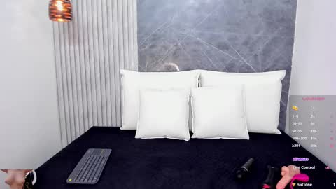  Dahiana   online show from 22, 2, 2025