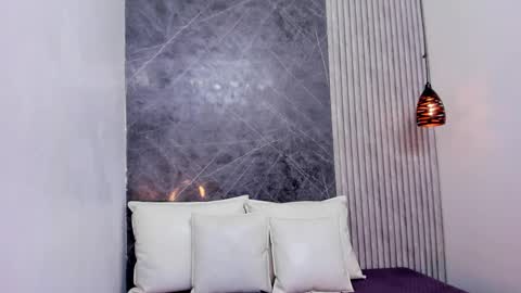  Dahiana   online show from 28, 2, 2025