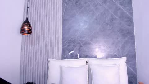  Dahiana   online show from 11, 11, 2025