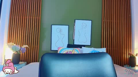  Dahiana  online show from 18, 1, 2025