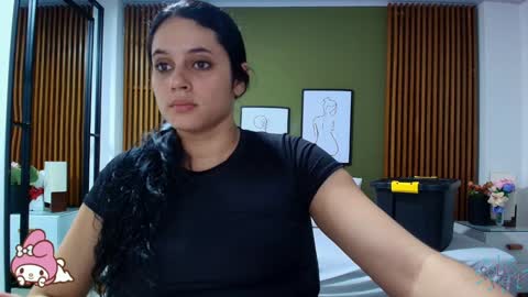  Dahiana  online show from 22, 1, 2025