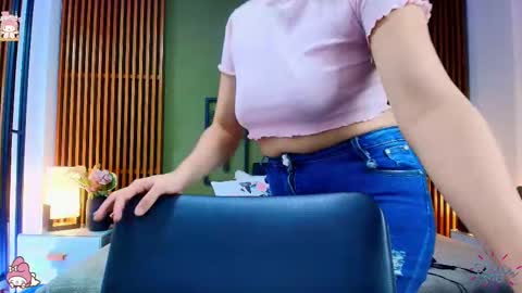  Dahiana  online show from 20, 2, 2025