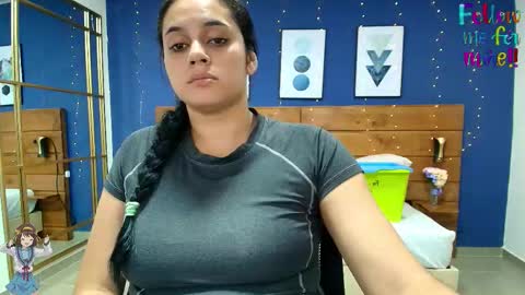  Dahiana  online show from 10, 10, 2025