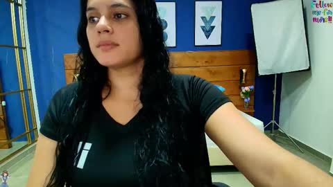  Dahiana  online show from 20, 10, 2025