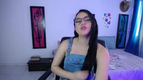 Dahiana online show from 12, 2, 2025