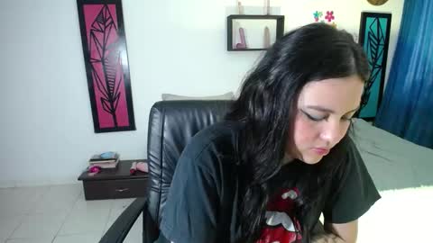 Dahiana online show from 21, 2, 2025