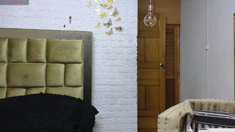 Dahiana online show from 12, 2, 2026