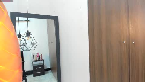 Snapshot of dahianfox8 chatting on 25, 2, 2025 Dahian Fox online show from 25, 2, 2025