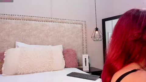 Snapshot of dahianfox8 chatting on 28, 2, 2025 Dahian Fox online show from 28, 2, 2025