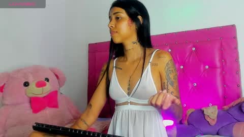 Snapshot of dahiangomezz chatting on 29, 5, 2026 online show from 29, 5, 2026