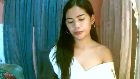 Im Dahlia online show from 7, 4, 2026