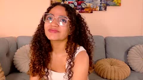 Snapshot of dahliabrowniee chatting on 9, 5, 2026 Dahli online show from 9, 5, 2026