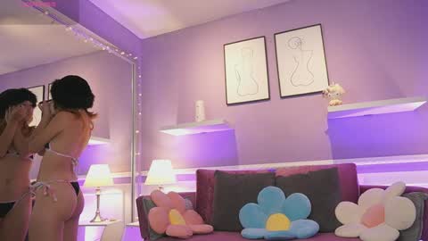 Dahlia Grey online show from 25, 3, 2026