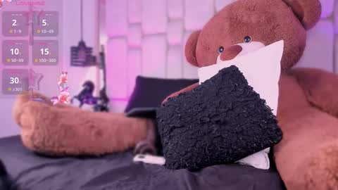 Daia Ortiz  online show from 8, 11, 2025