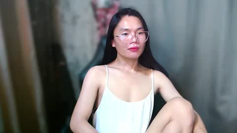 Snapshot of dailylush chatting on 7, 8, 2026 Kim online show from 7, 8, 2026