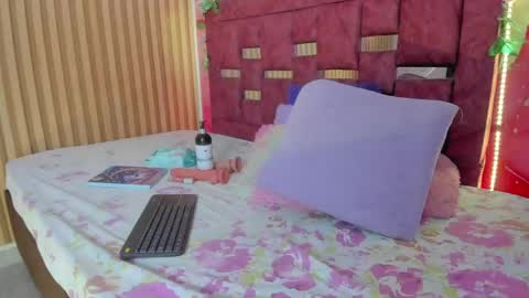 Snapshot of daisy__rose chatting on 9, 4, 2026 Dai online show from 9, 4, 2026